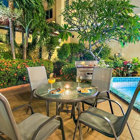 פאטאיה Butterfly Garden Boutique Residences Large Luxury Apts And Villas A Lifetsyle Destination By Neang, Everything You Need All Right Here 1-3 Bedrooms 110 To 190 Sq Mtrs, 2 Full Bathrooms, Rain Shower, Spa Bath, Bbq, Free Wifi, Staff 24-7, Close To Beac מראה חיצוני תמונה