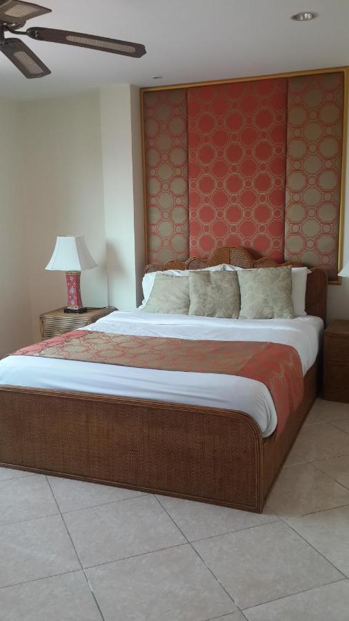 פאטאיה Butterfly Garden Boutique Residences Large Luxury Apts And Villas A Lifetsyle Destination By Neang, Everything You Need All Right Here 1-3 Bedrooms 110 To 190 Sq Mtrs, 2 Full Bathrooms, Rain Shower, Spa Bath, Bbq, Free Wifi, Staff 24-7, Close To Beac מראה חיצוני תמונה